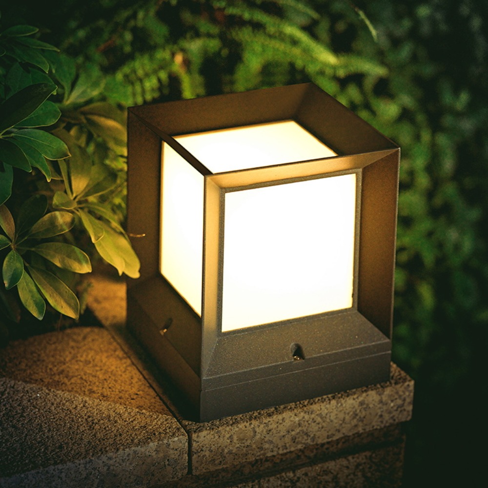 現代的なE27 LED屋外ポストライト220V柱状ピアピラー - Outdoor Power Tower のレビューと価格