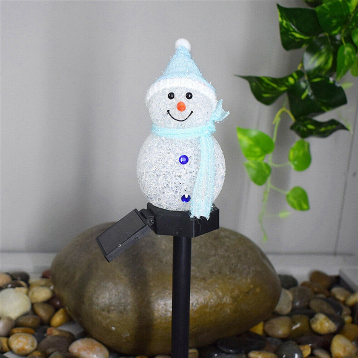 AA81-2X スノーマンソーラーライト クリスマスソーラー - Outdoor Solar Power Xmas Lights のレビューと価格